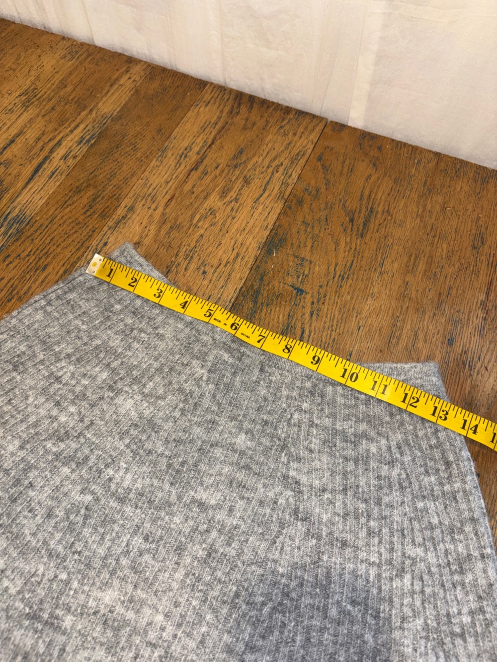 DIVIDED NWT  Grey Ribbed Knit Mini Skirt Size S - Picture 6 of 7